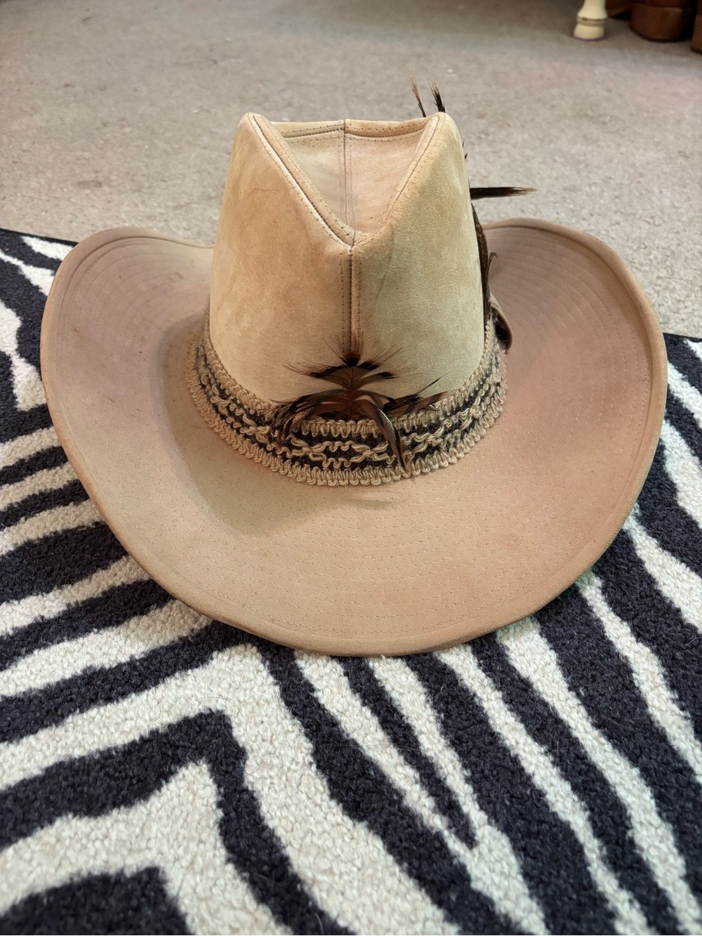 Vintage Resistol "Ranchman" Tan Suede Cowboy Hat Size 6 3/4 Self-Conforming